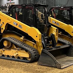 Caterpillar skid steer