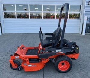 2025 Kubota Z232 Zero Turn Mower